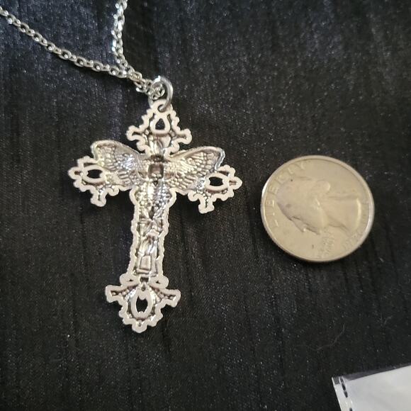 Death moth skull crucifix cross necklace - Picture 2 of 2